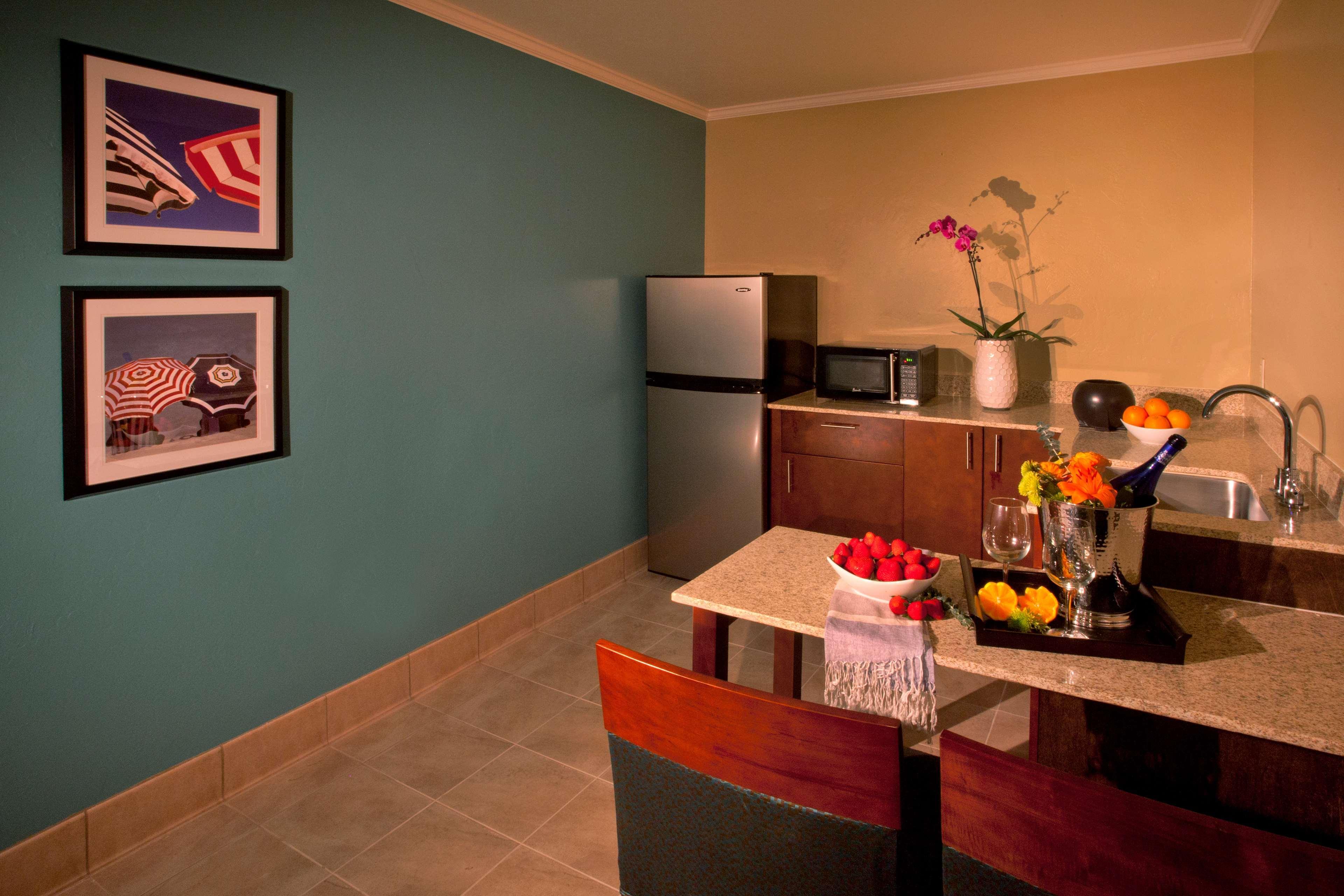 Best Western Plus Beach View Lodge Carlsbad Esterno foto