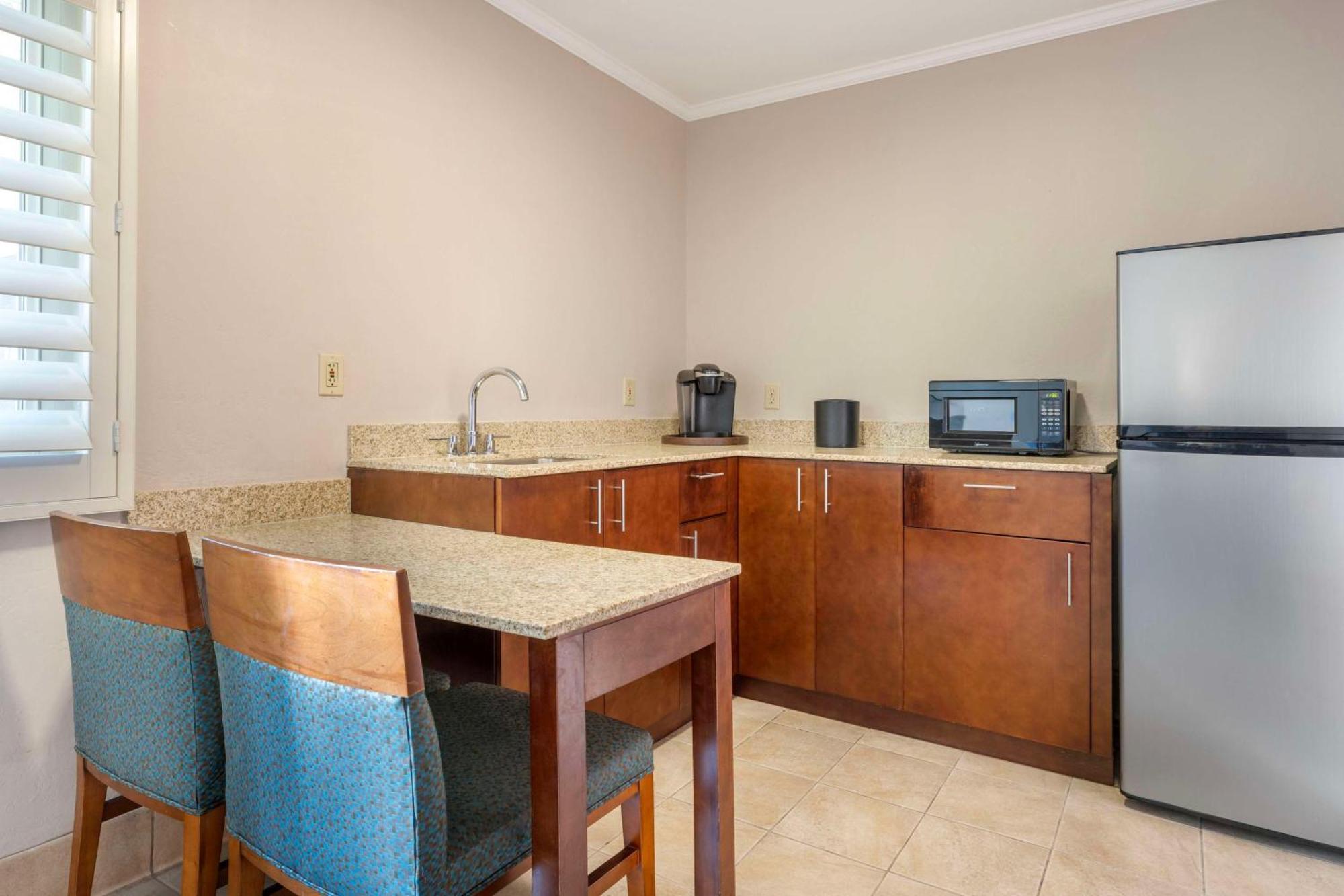 Best Western Plus Beach View Lodge Carlsbad Esterno foto