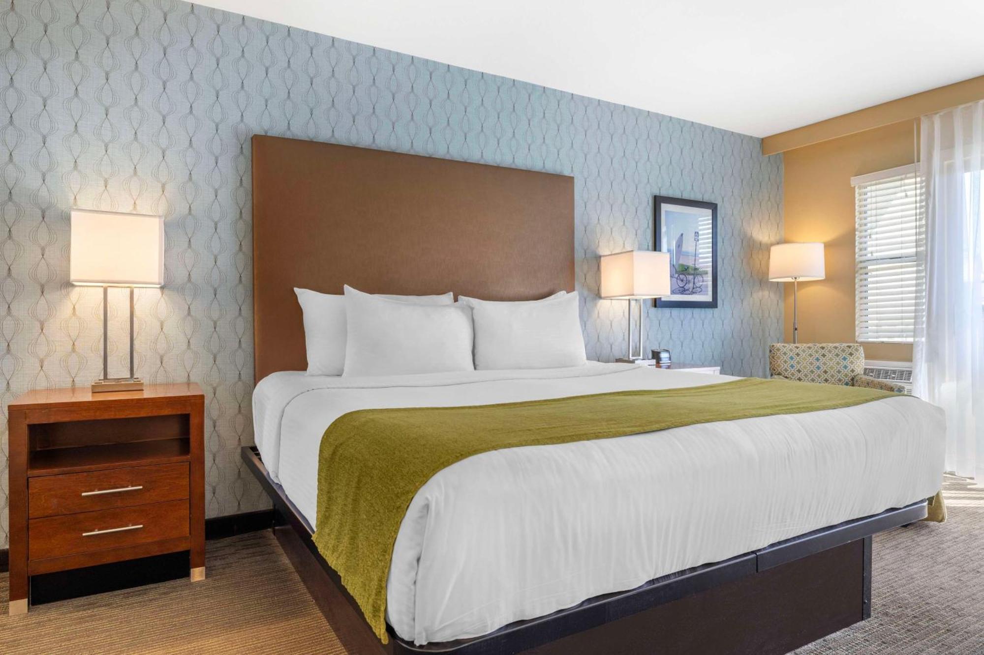 Best Western Plus Beach View Lodge Carlsbad Esterno foto