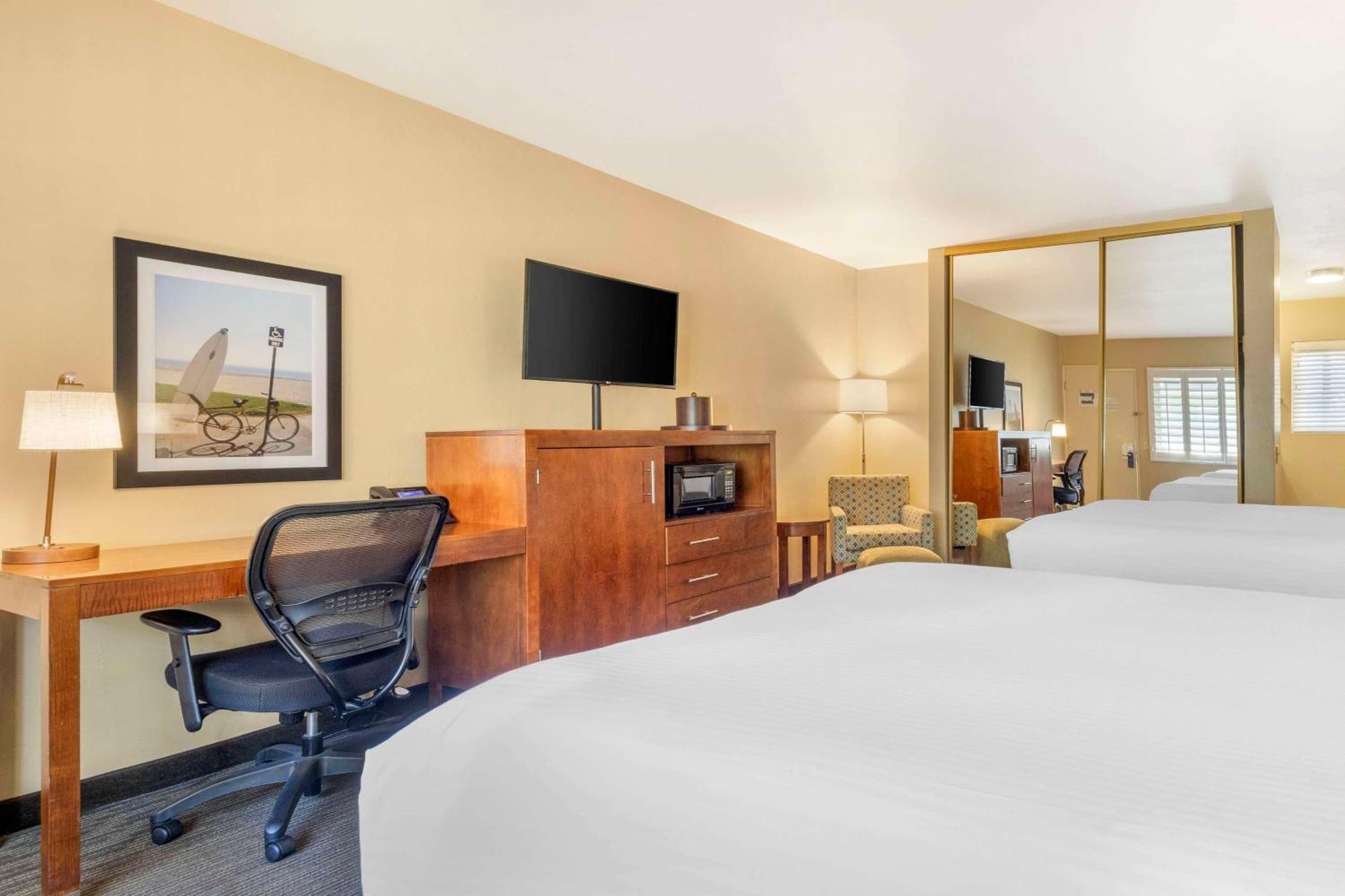 Best Western Plus Beach View Lodge Carlsbad Esterno foto